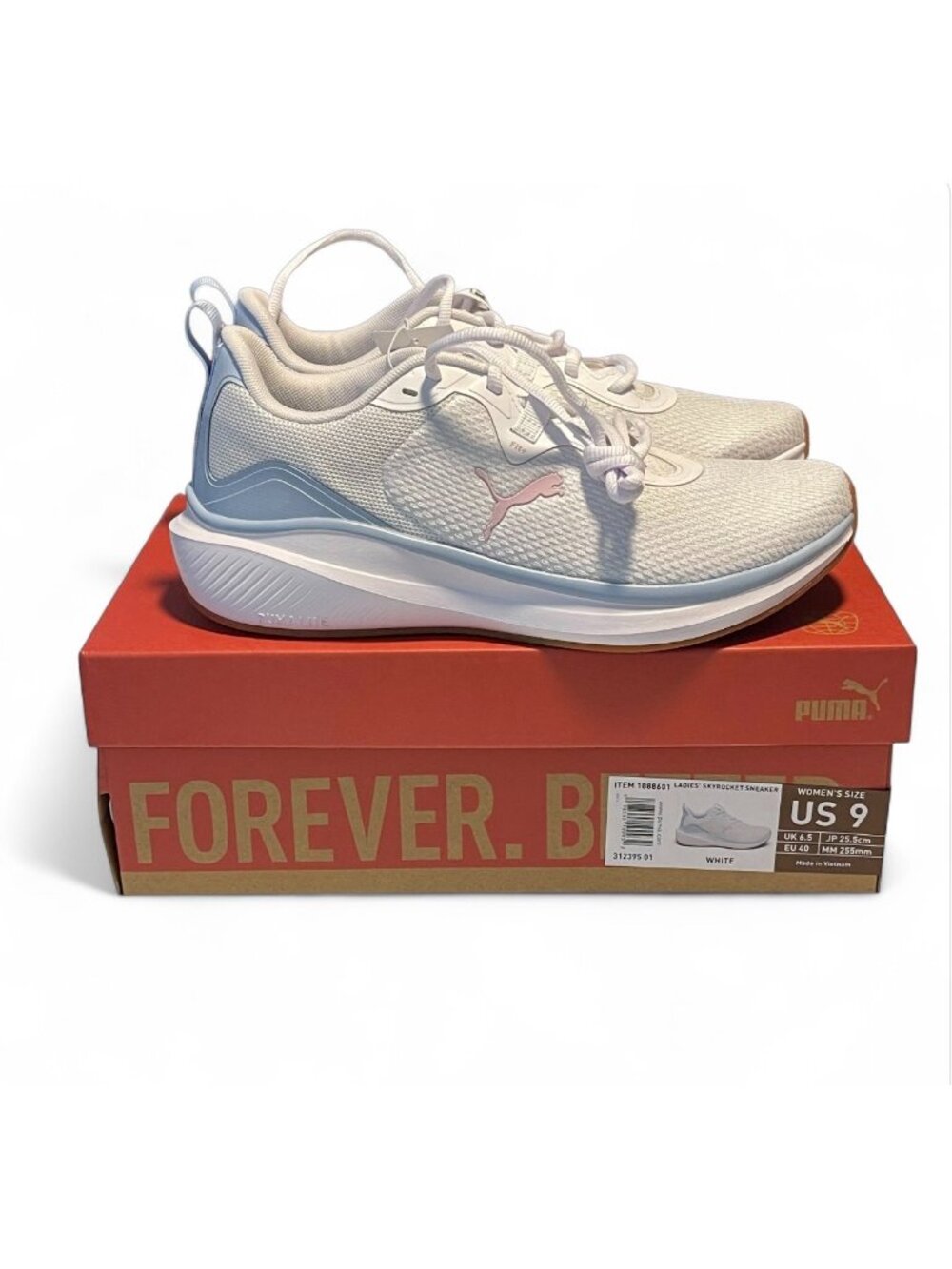 Puma Womens White Running Shoes Size 9 Cushioned Lightweight Sneakers - Picture 8 of 11